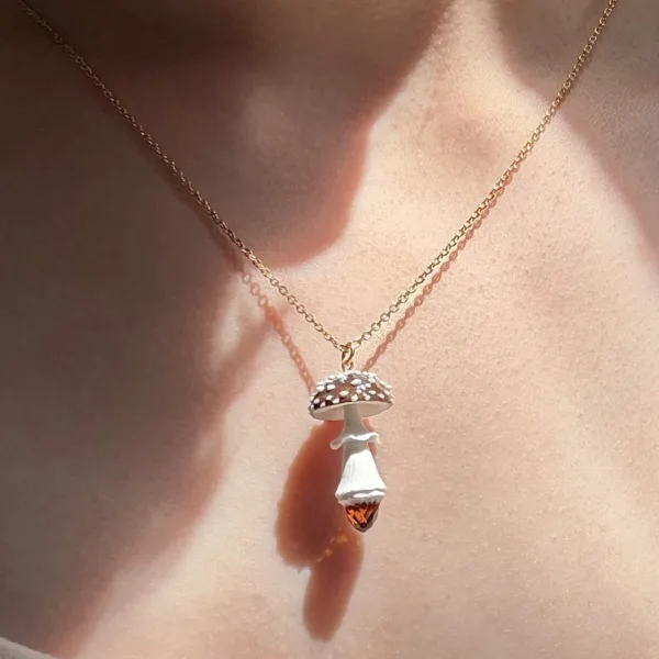 Collar Amanita Pantherina